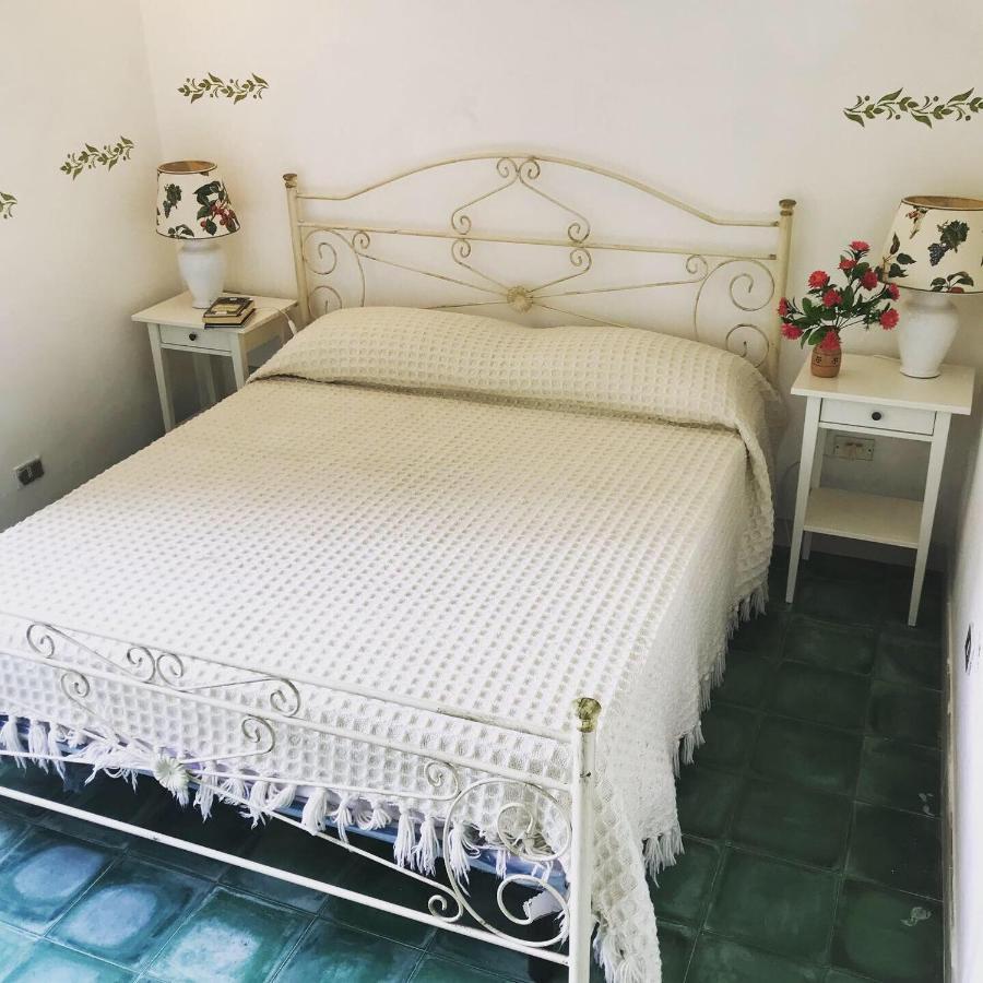 Casina Mozart Lecce Panzió Magliano Kültér fotó